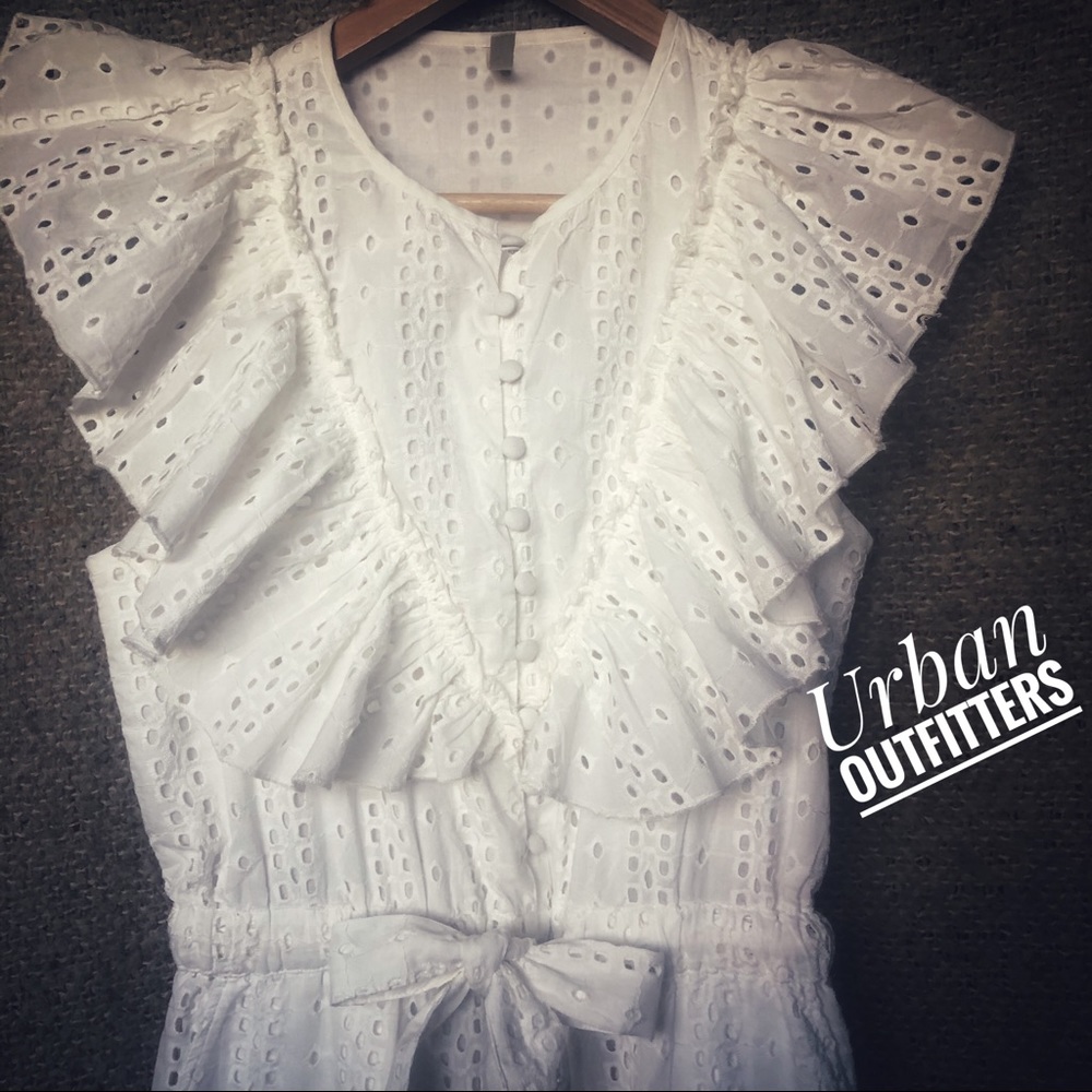 Urban Outfitters White Eyelet Lace Romper NWT